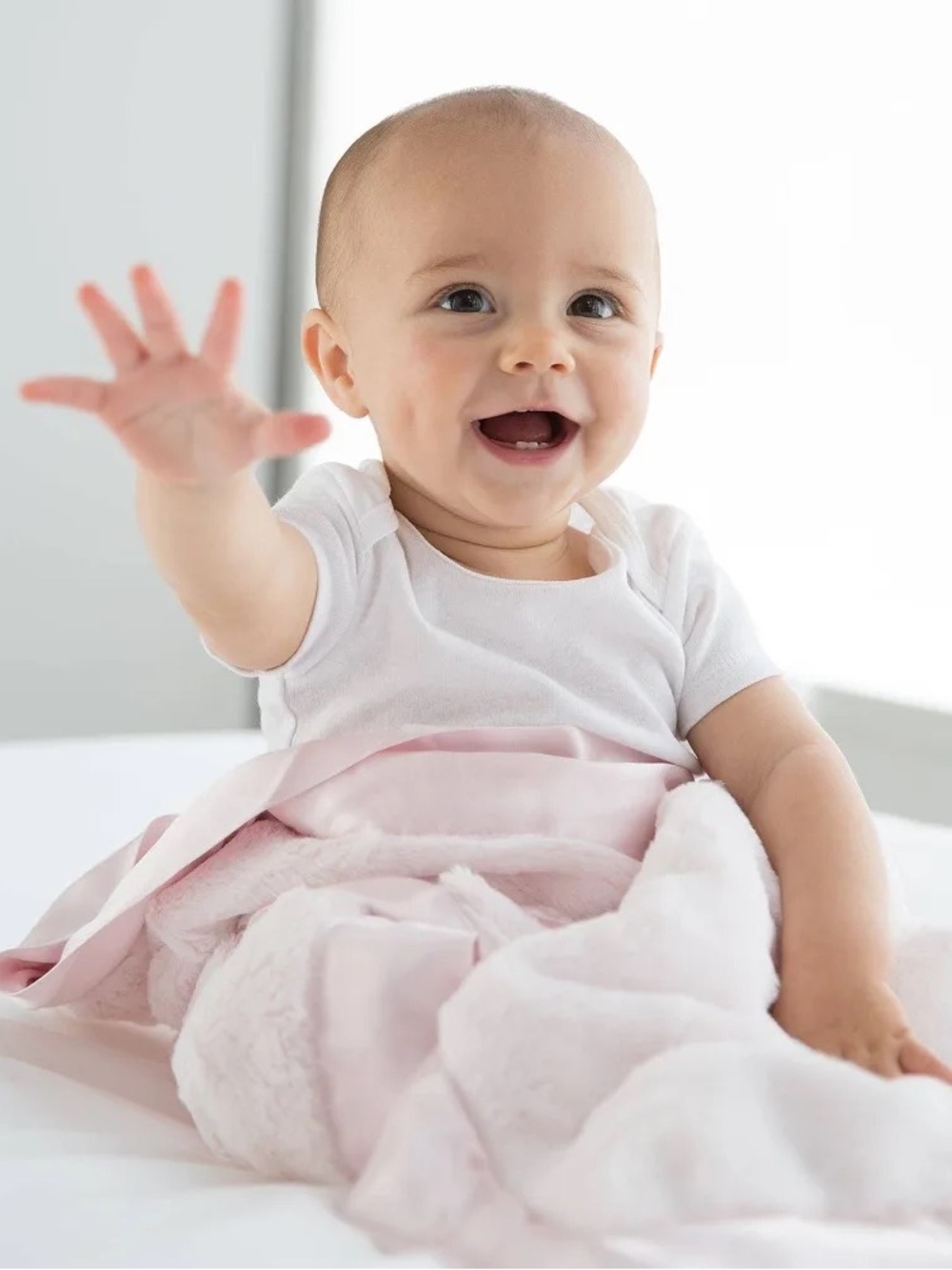 NEW Little Giraffe Powder Plush Luxe Baby Blanket, Cream with Pink Trim